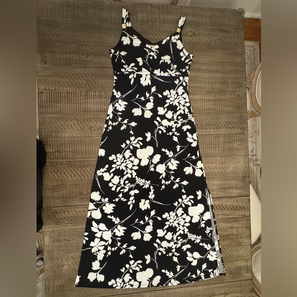 White House Black Market Floral Black and White Women's Dress Size S